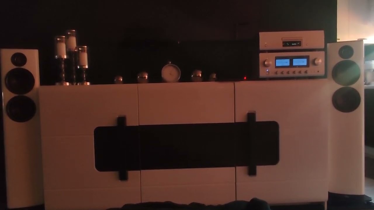 Luxman 505ux2+elac vela 408,Tool-Pneuma