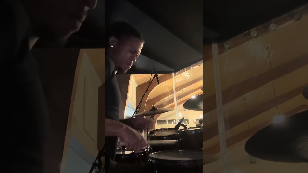 Guadalquivir Tiburon - Jesus Molina (Cover)