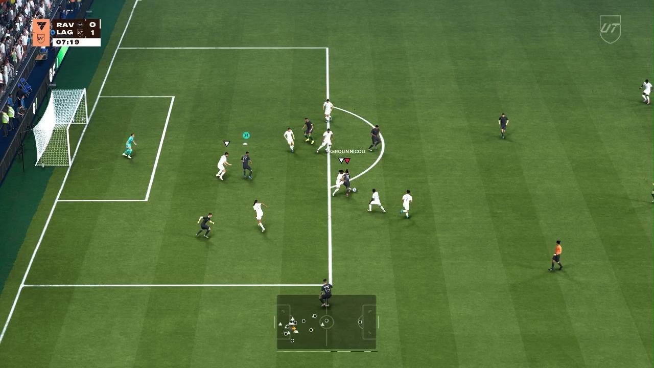 EA SPORTS FC 26 Vitória contra 2 players