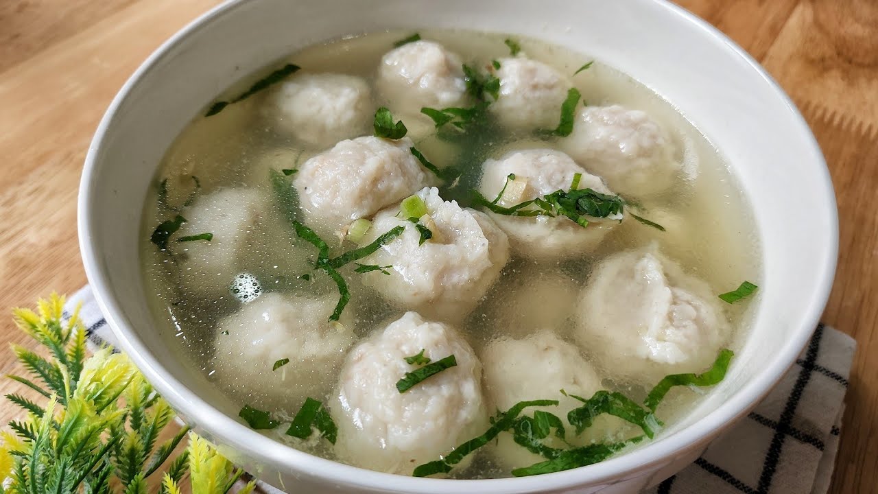 RESEP BAKSO AYAM  KENYAL LEMBUT DAN KUAH BAKSO BENING GURIH