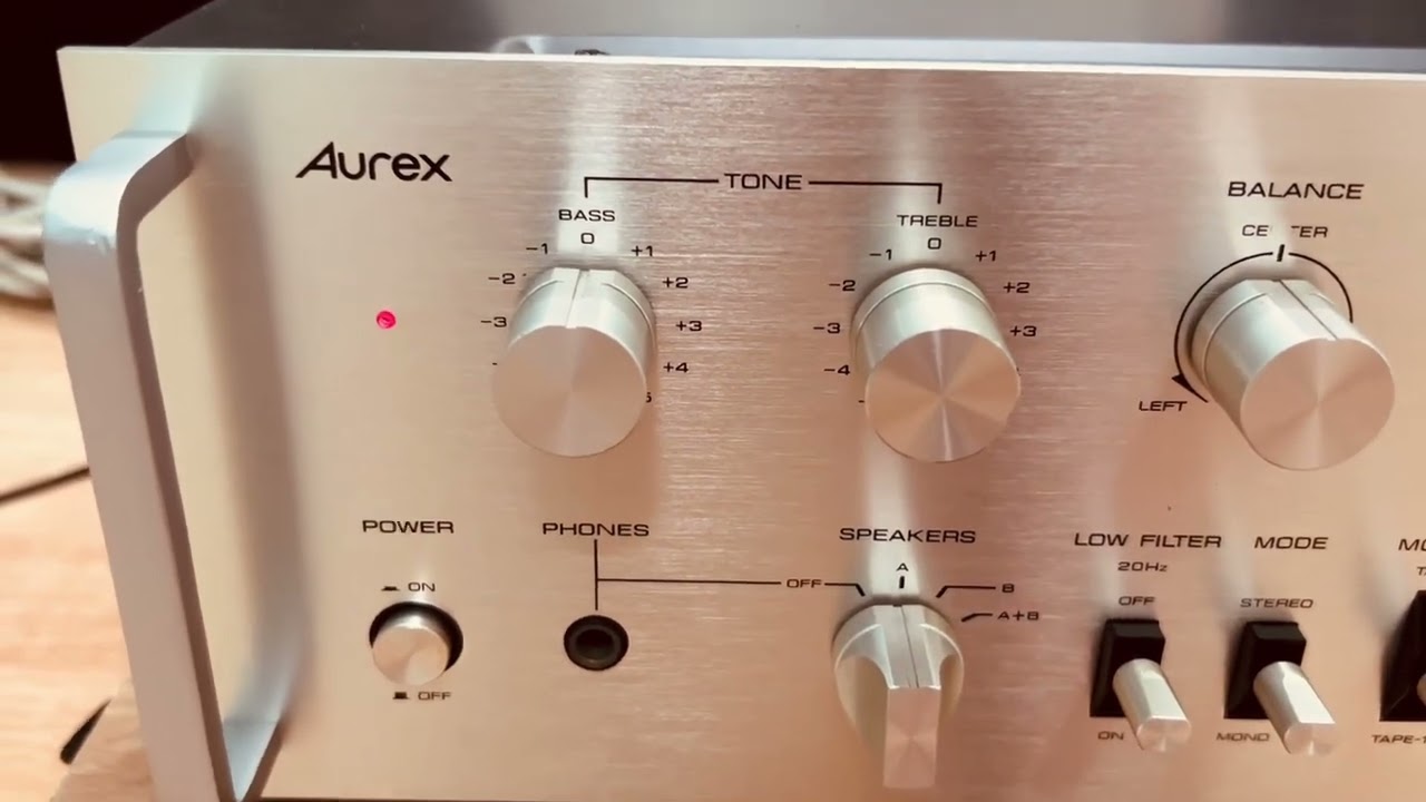 💎 AUREX SB-330 đẹp keng, đánh 4 sò sắt toshiba chữ đỏ, CS-80W. Chất âm hay. Giá: 2tr1 Lh: 0902661202