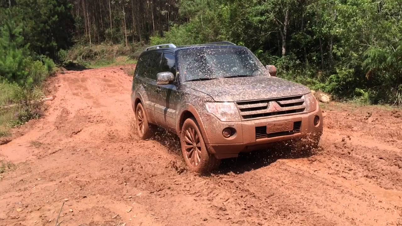 Mitsubishi Pajero Full 3.8 HPE 2008 blindada Aro 20