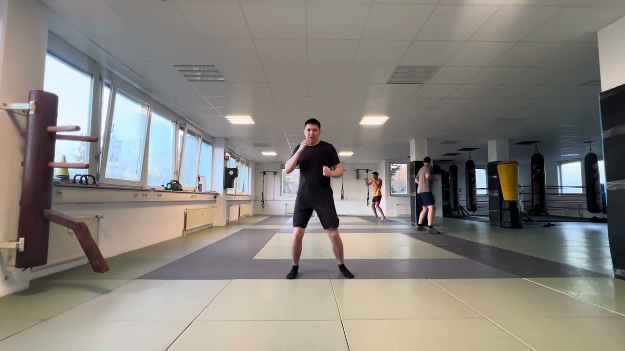 Boxen MMA Combat Trudering Training 8:00 Freitag 16.01.2026 