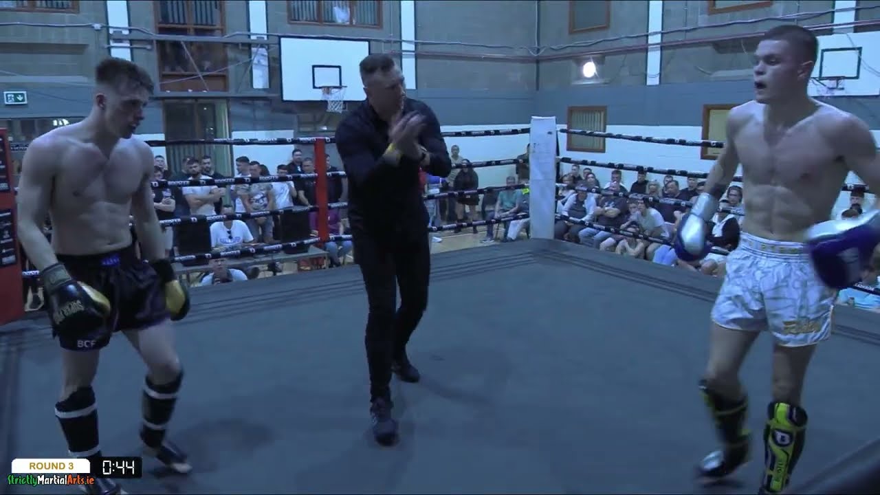 Philip Petrov vs James Kelly - Arena Kickboxing 3