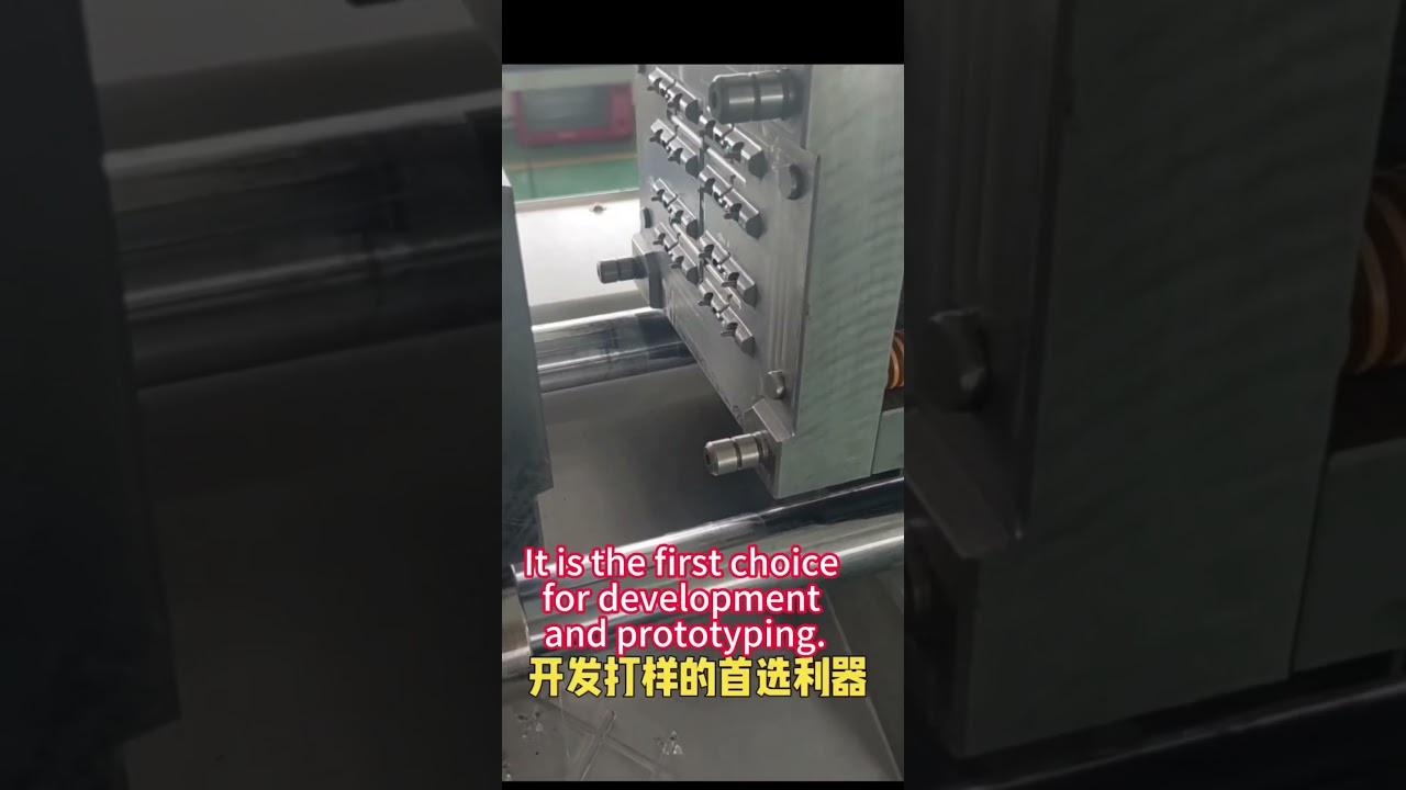 Small injection molding machine, used for production of crystal lamp ornaments