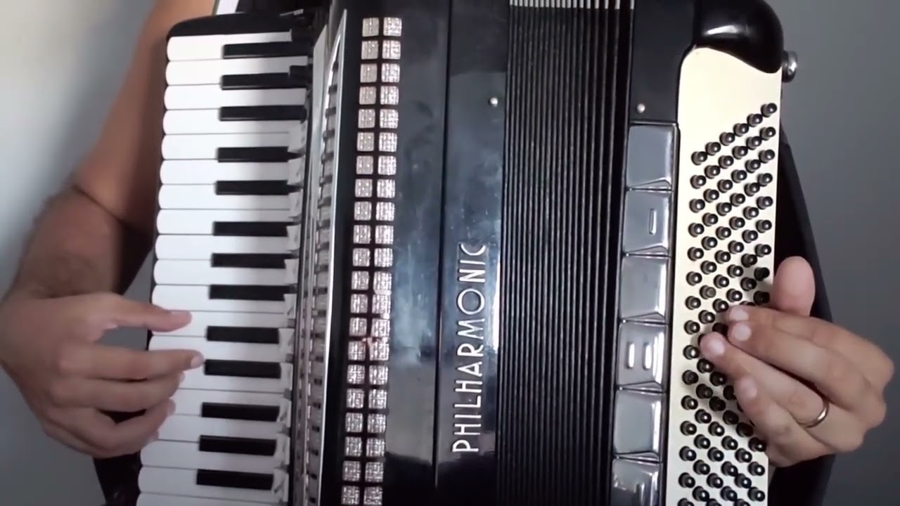 Video Aula Acordeon - Como Tocar no Acordeon o Xote de Forma Facíl e Com Acompanhamento