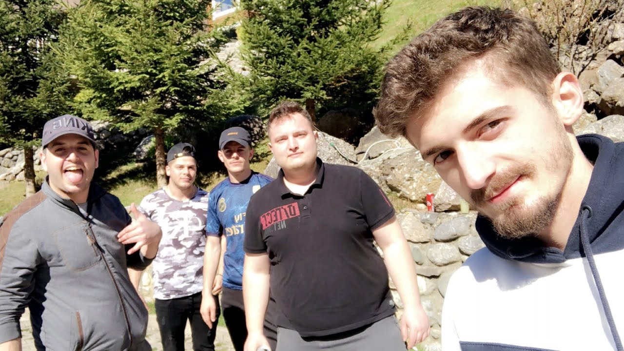 Vlogi i 2 : pushime ne rugov (albioni nervoz) /yo adriatik