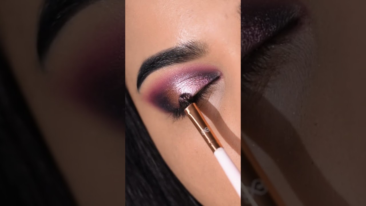 Purple pink halo eye Huda mercury retrograde eyeshadow palette #haloeye #haloeyemakeup