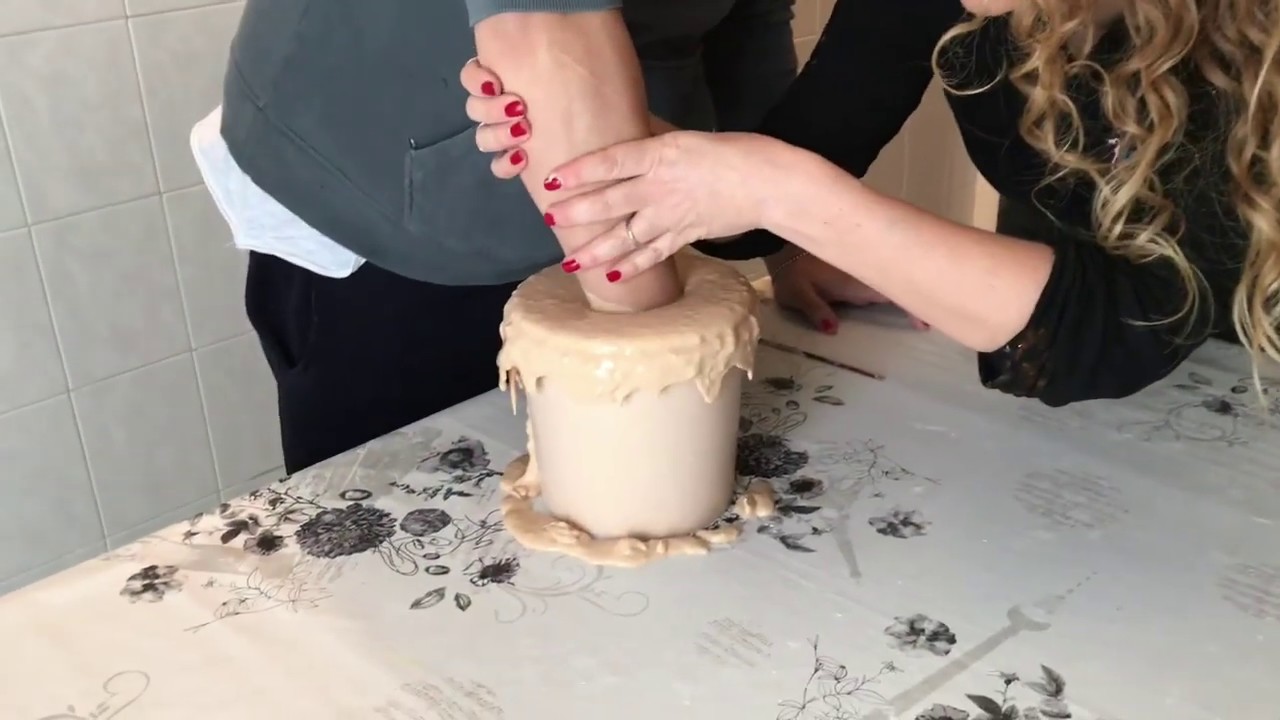 Corso calco in gesso delle mani