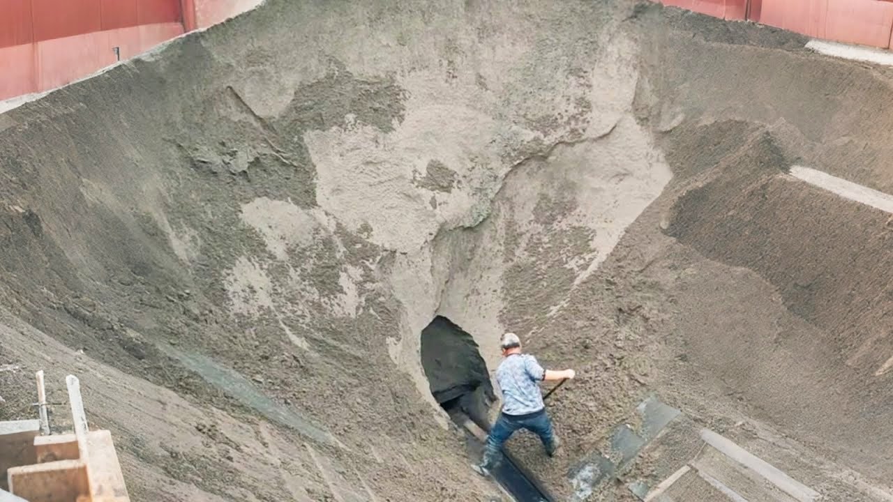 Ship Unloading Soil - A Mountain Is Collapsing #satisfying #sand