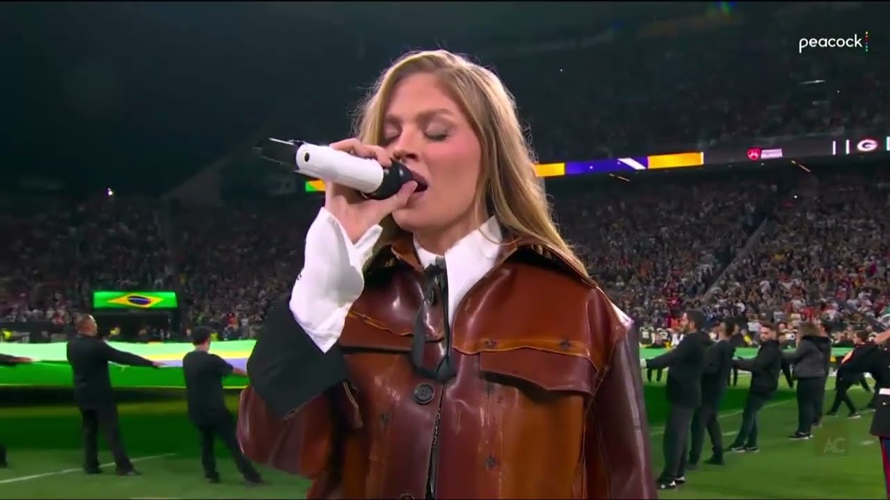 Luisa Sonza - Brazil National Anthem - Eagles vs Packers in Sao Paulo Brazil (9.6.24)