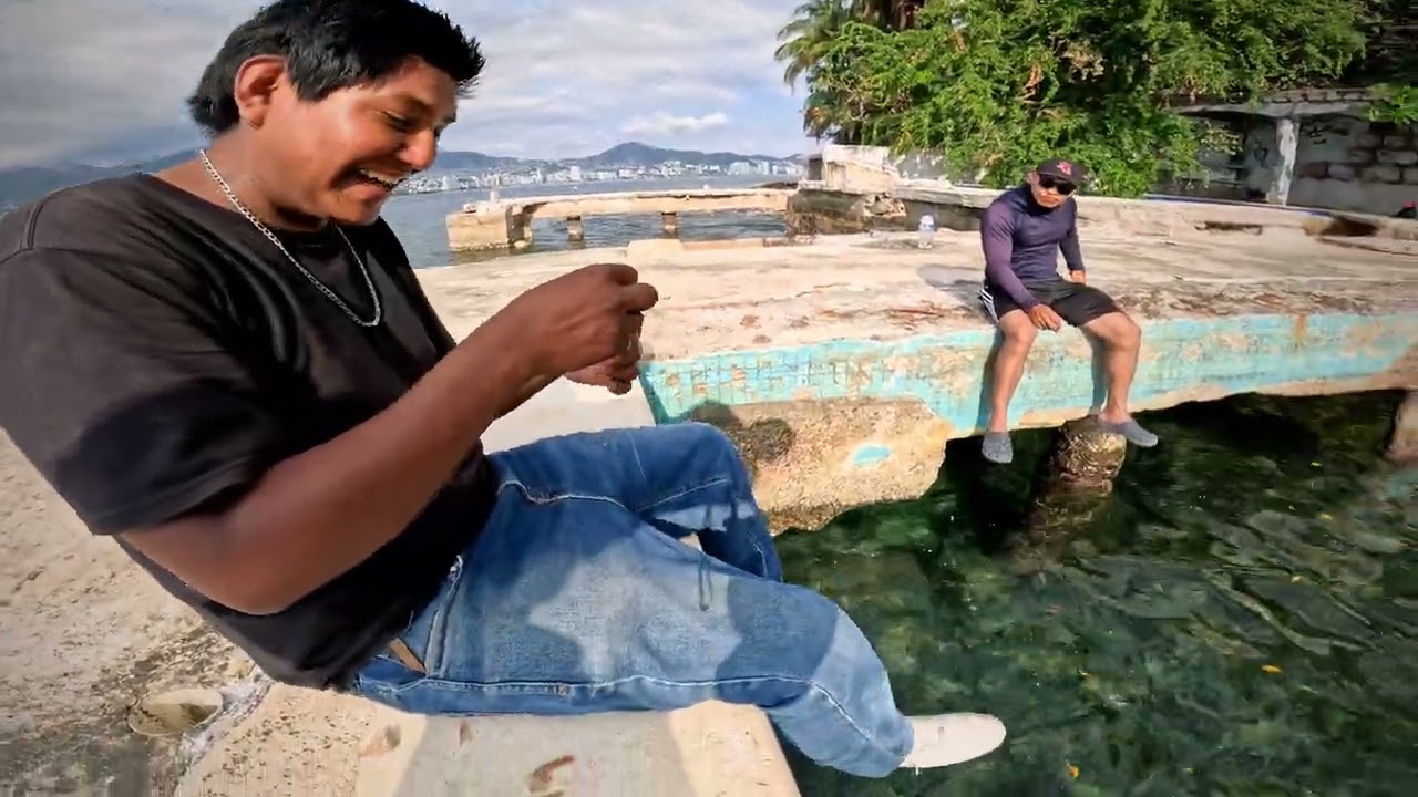 DE PESCA EN LA CASA DE CANTINFLAS 