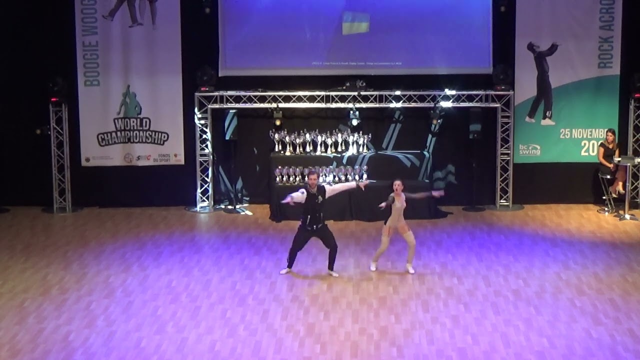 MCCS ACRO, UKR - DMYTRIUK Daria - ALIEINIKOV Yehor, 2. Place  [www.rokenrol.cz]