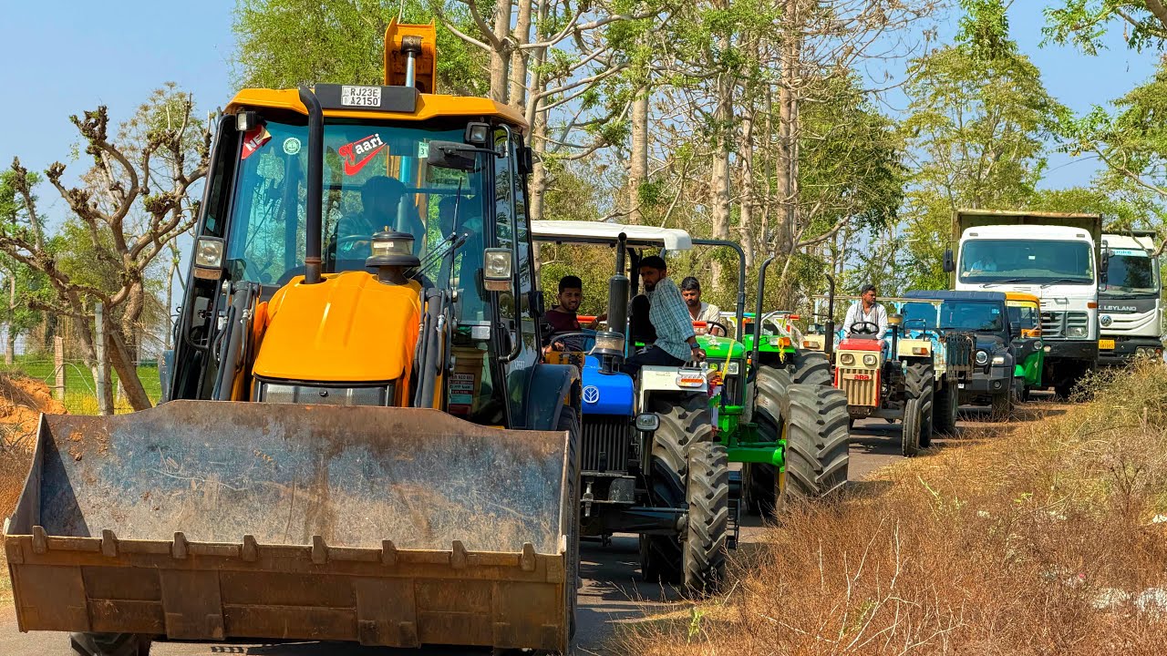 Jcb 3dx loading Mud in TATA Tippers Tractors Swaraj 855Fe New Holland 3630 4x4 Tractor Thar Truck