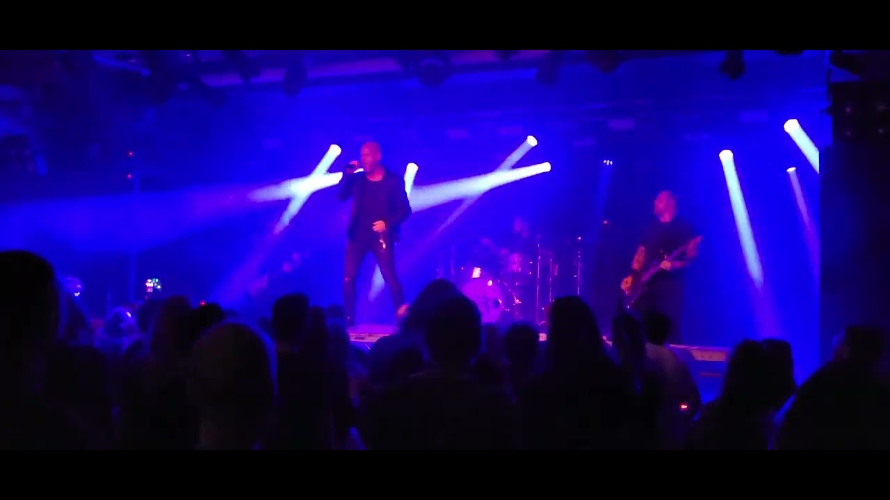 RED - Surrogates (Live @  The Rated R Tour/ASCHAFFENBURG Colos-Saal)
