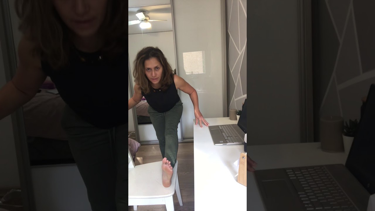יושבים שעות מול המסך? תרגול ויני-יוגה שיקל על הגב שלכם- סנדרה פולק קנר