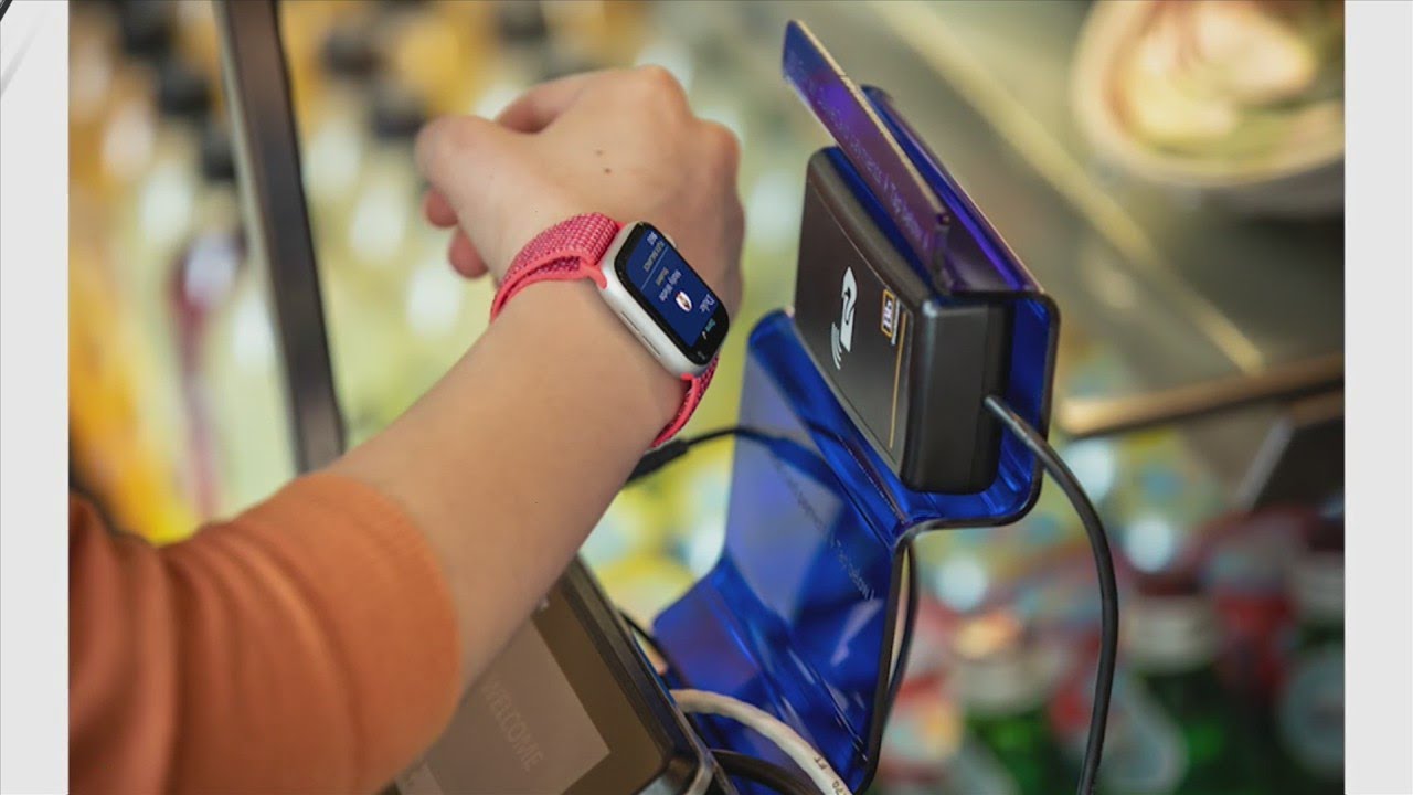 Apple Watches As Student ID