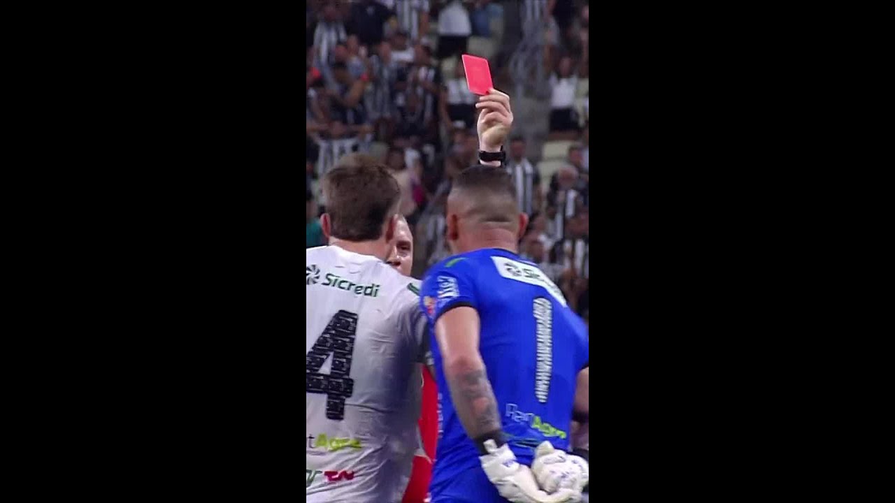 GOLEIRO EXPULSO  E ATACANTE FAZ GRANDE DEFESA NO GOL | CEAR&Aacute; X OPER&Aacute;RIO | #Shorts | ge.globo