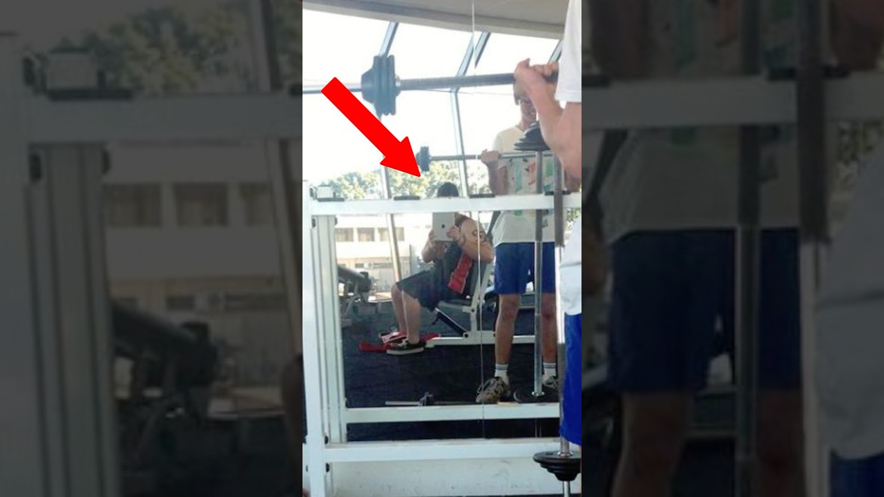4Chan VS iPad Gym Bully
