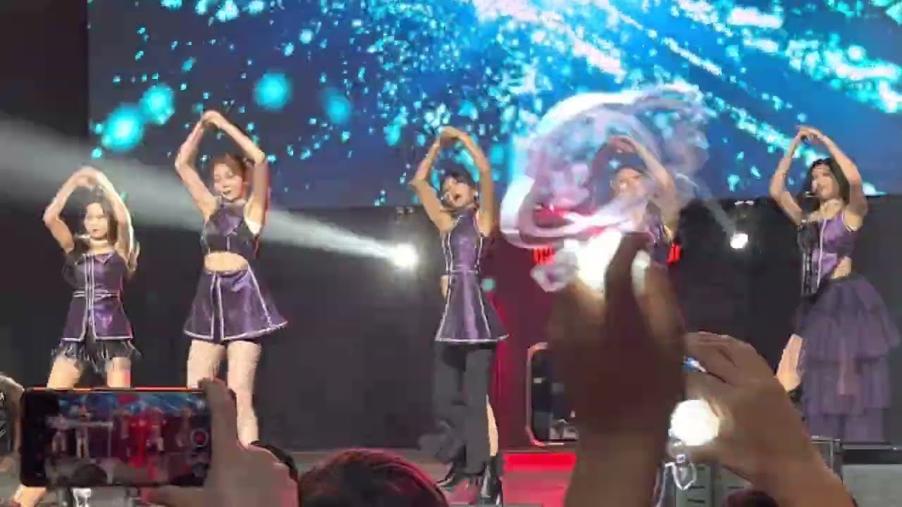 Everglow-Back together,First, Pirate,D+1,Adios(concert in Almaty, Kazakhstan 27.08.22)2part