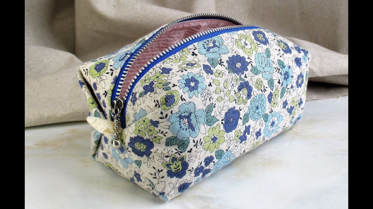 裏地付きキャラメルポーチ作り方　簡単作り方 マチ部分の折り方詳細編　How to sew a zipper box pouch　22cmファスナー使用
