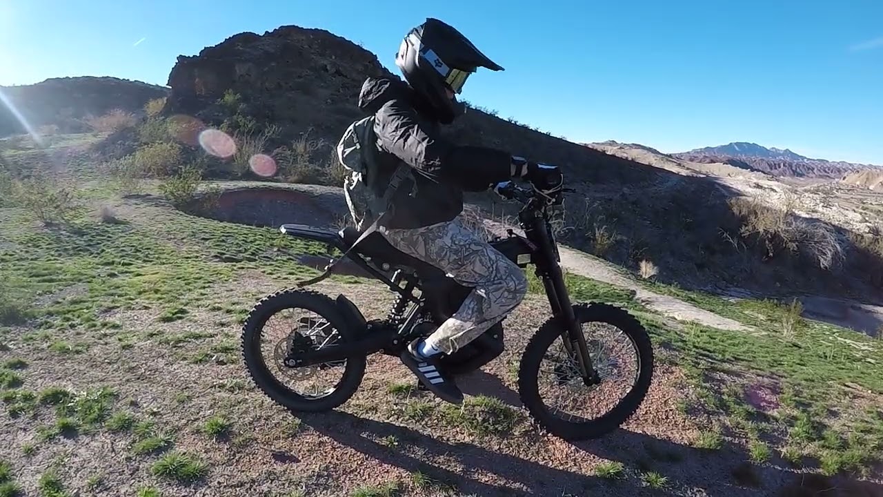 My first video on my channel! Rippin and Ridin