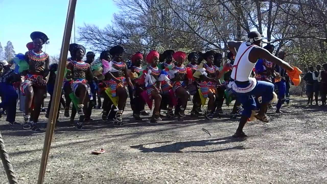 Amahlubi school choir