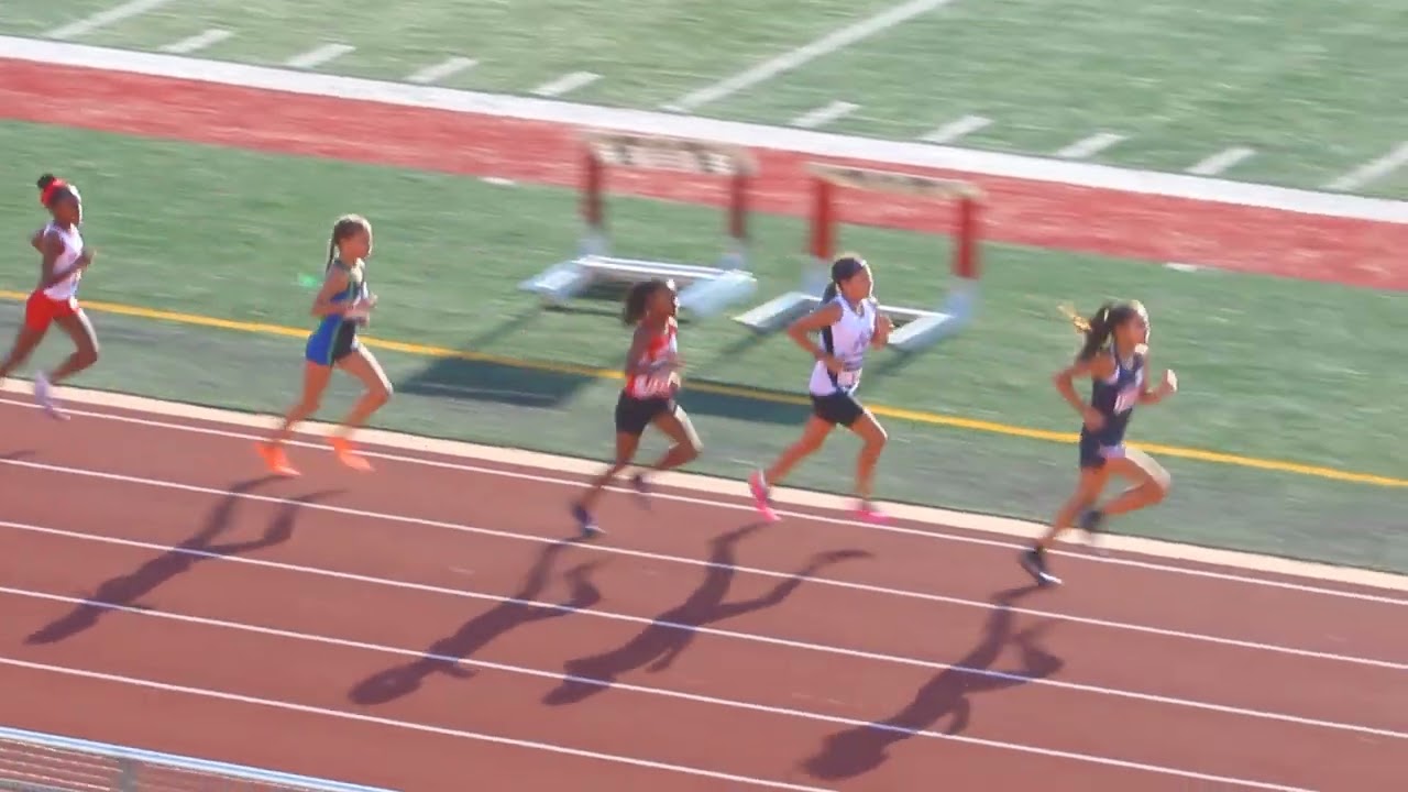 Aumire's 1500M, AAU Regional, Burleson HS