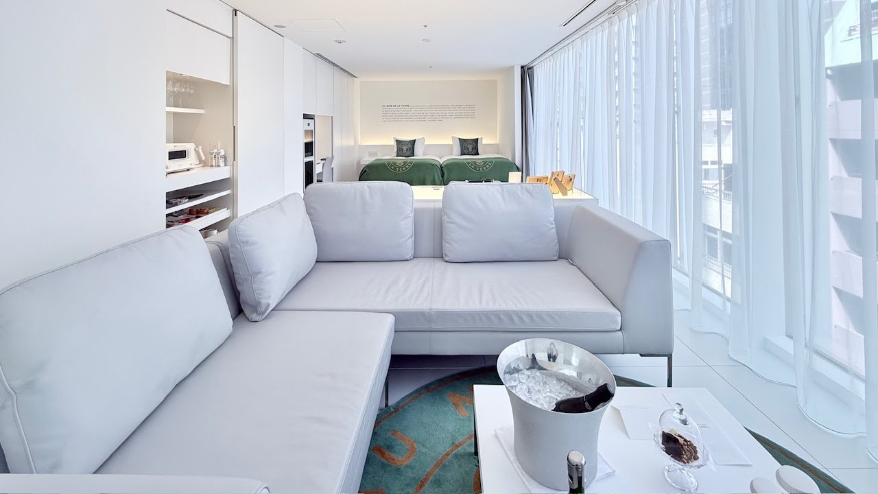 Cuvée J2 HÔTEL OSAKA Onko-Chishin (温故知新) CHAMPAGNE TELMONT official room