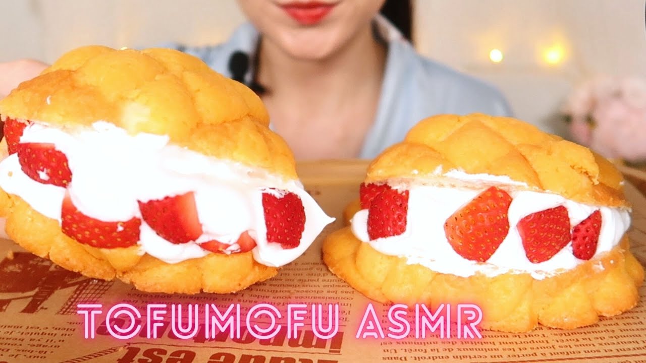 MELON BREAD with WHIPPED CREAM 【ASMR|Mukbang|Eating Sounds|咀嚼音】🇲🇾