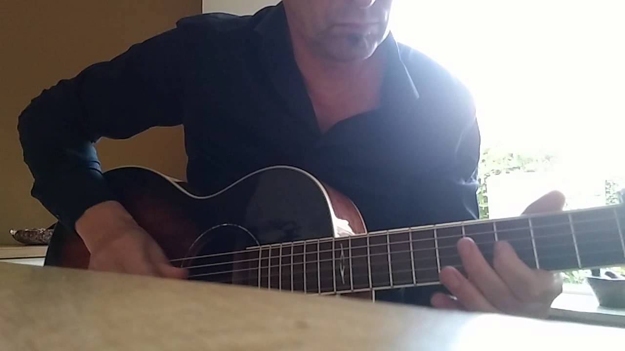 Walking Blues Alvarez AP66 Parlor