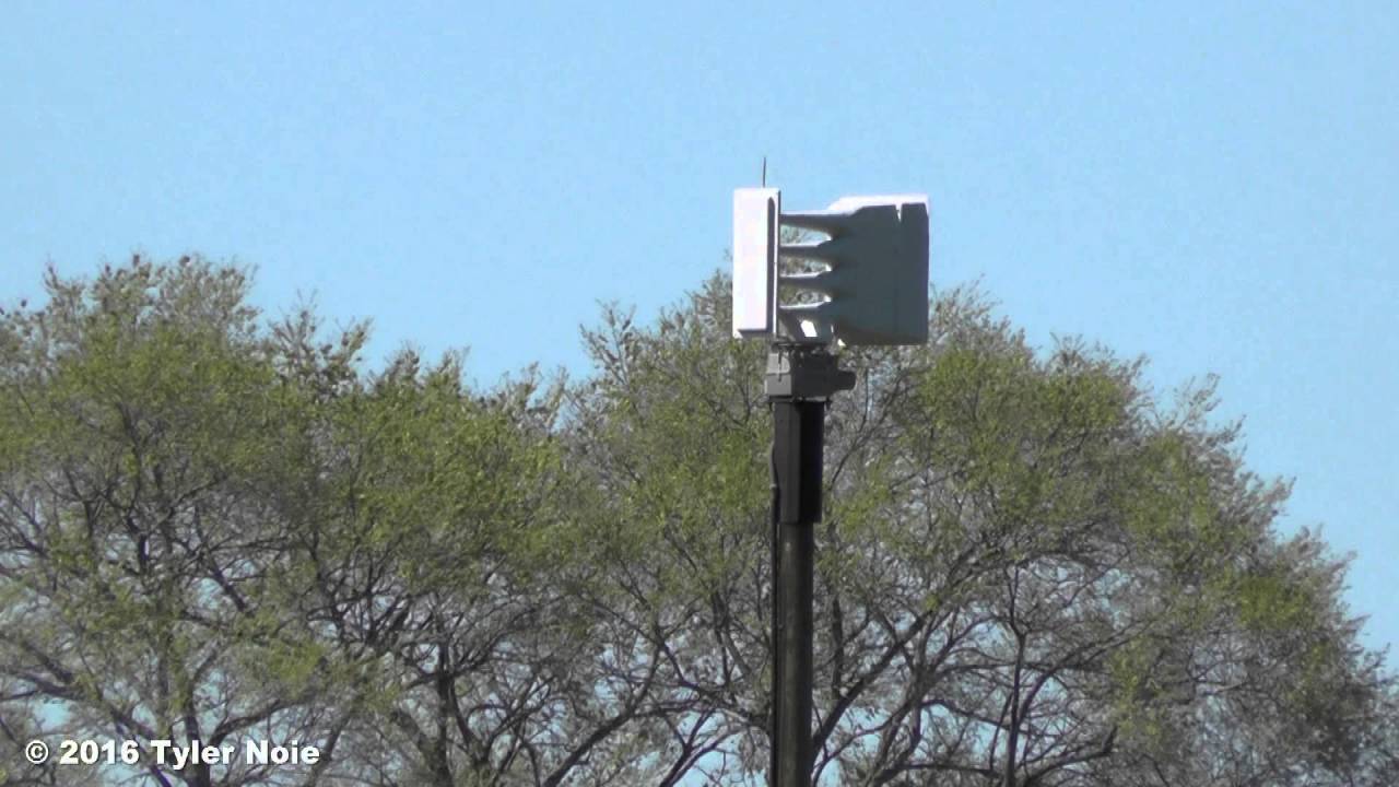 Homewood, IL Whelen 4004 Alert/Voice, Siren Ambiance