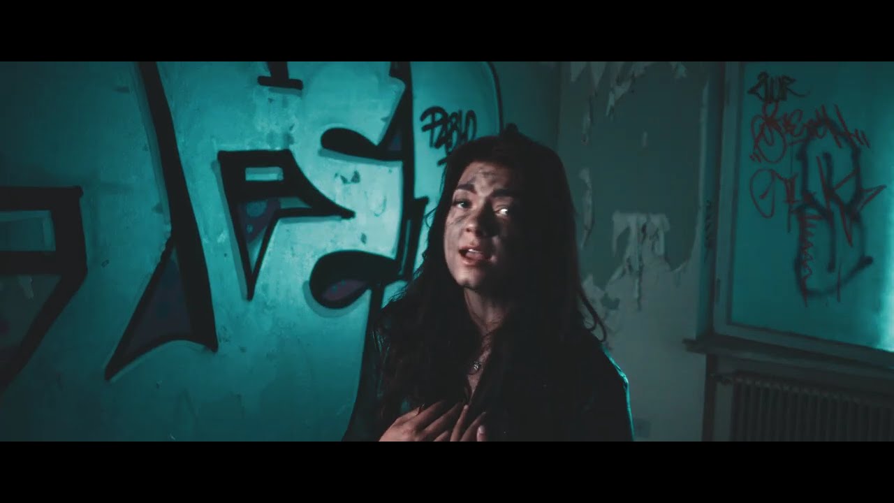 Ira - Keinukaruselli (virallinen musiikkivideo)