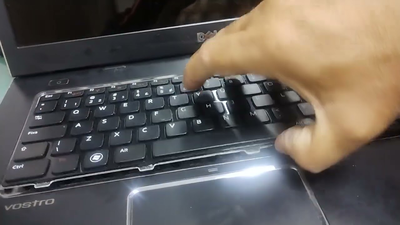 Notebook Dell vostro 3550 não liga, sem sinal de vida. Olha só o defeito 😱😱