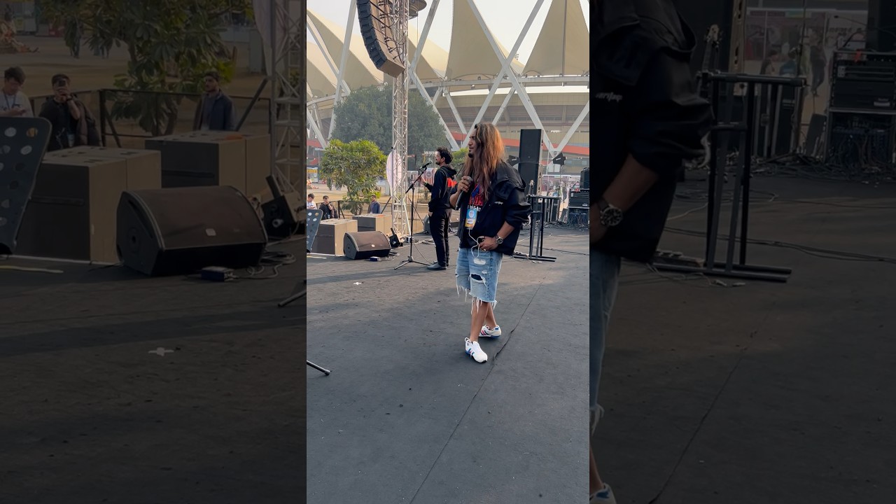 Hey hey sound check is trending on instagram lol.