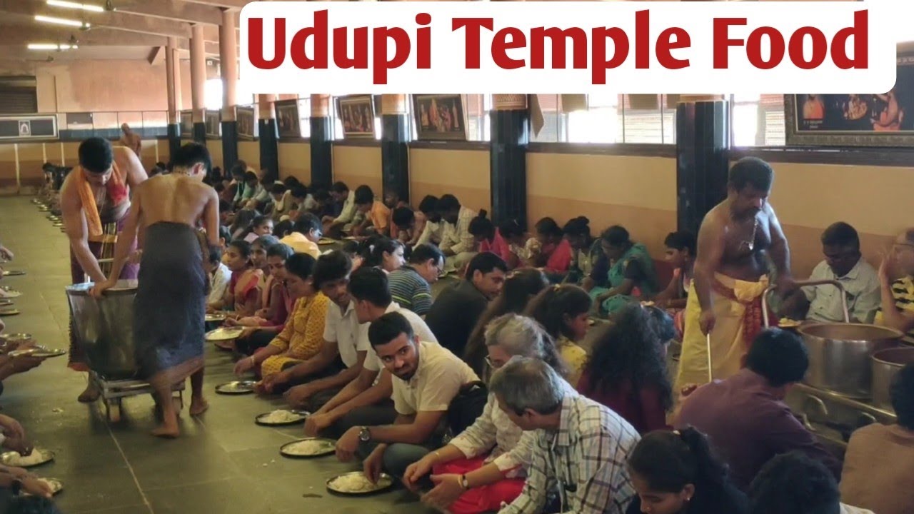 Udupi Temple Food // Udupi Sri Krishna Temple Annadanam // Udupi Sri Krishna Temple Food