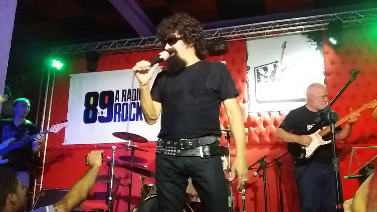 ROBERTO SEIXAS - Meu amigo Pedro - com participação de Roberto Lima na bateria.