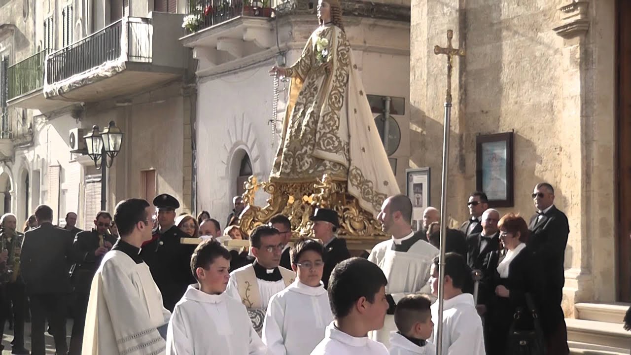 MONTEMESOLA PROCESSIONE DI PASQUA 2014
