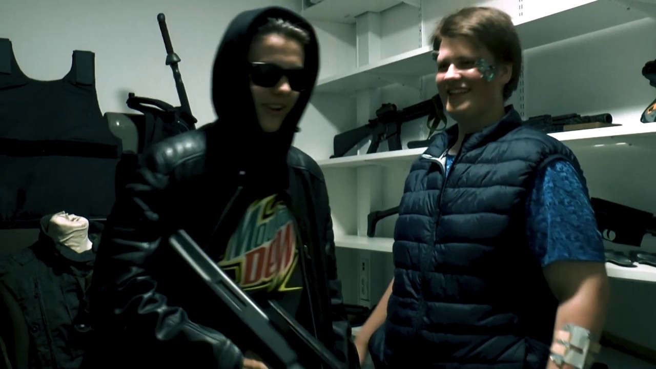 Sommerbio - Guns R' Us - Rifler til Shadowrunners!-