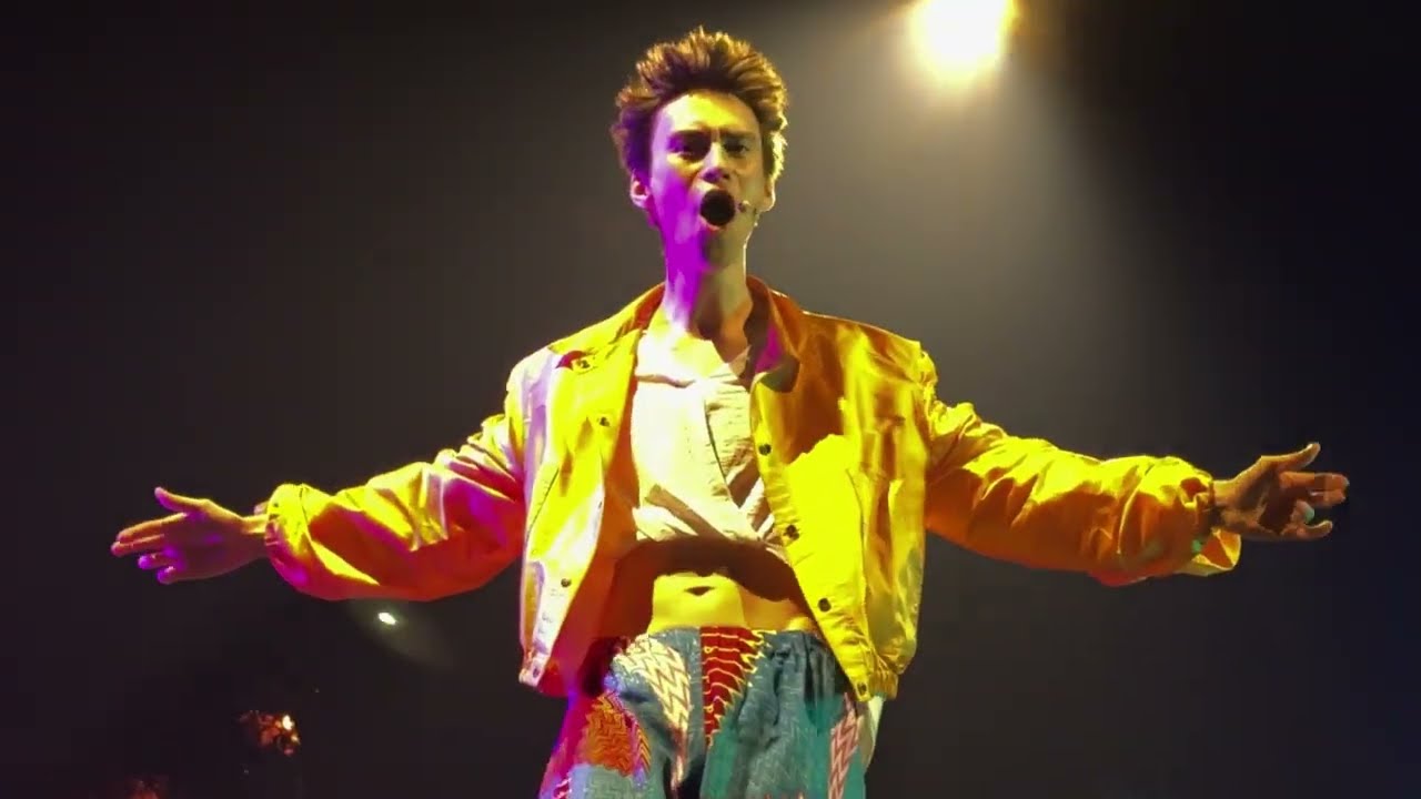 Jacob Collier: Somebody to love - National anthem - 
