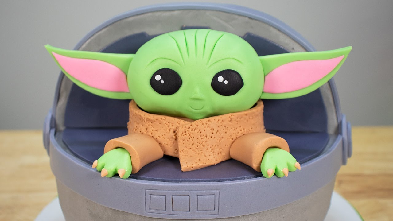 Baby Yoda Cake Tutorial