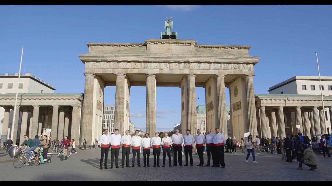 Klapa „Poverello“ Berlin: Vratite se, dico naša (Official Video)