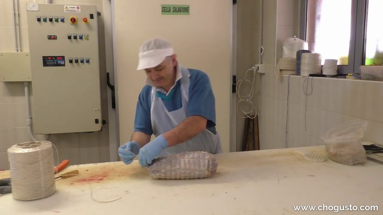 Come si prepara la Coppa Piacentina artigianale ed alcuni consigli pratici