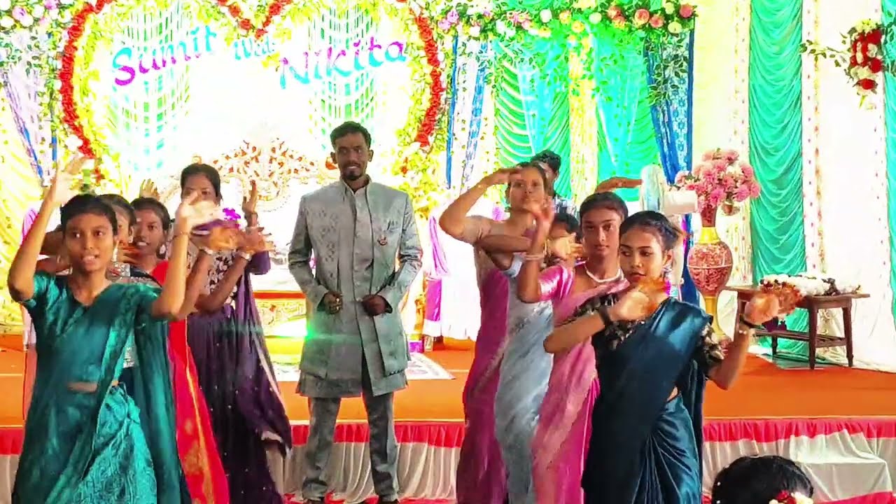 Dance by Groom's sister Andaman ||  #nagpurisong #love #nagpuridance #sadrisong #newnagpurisong