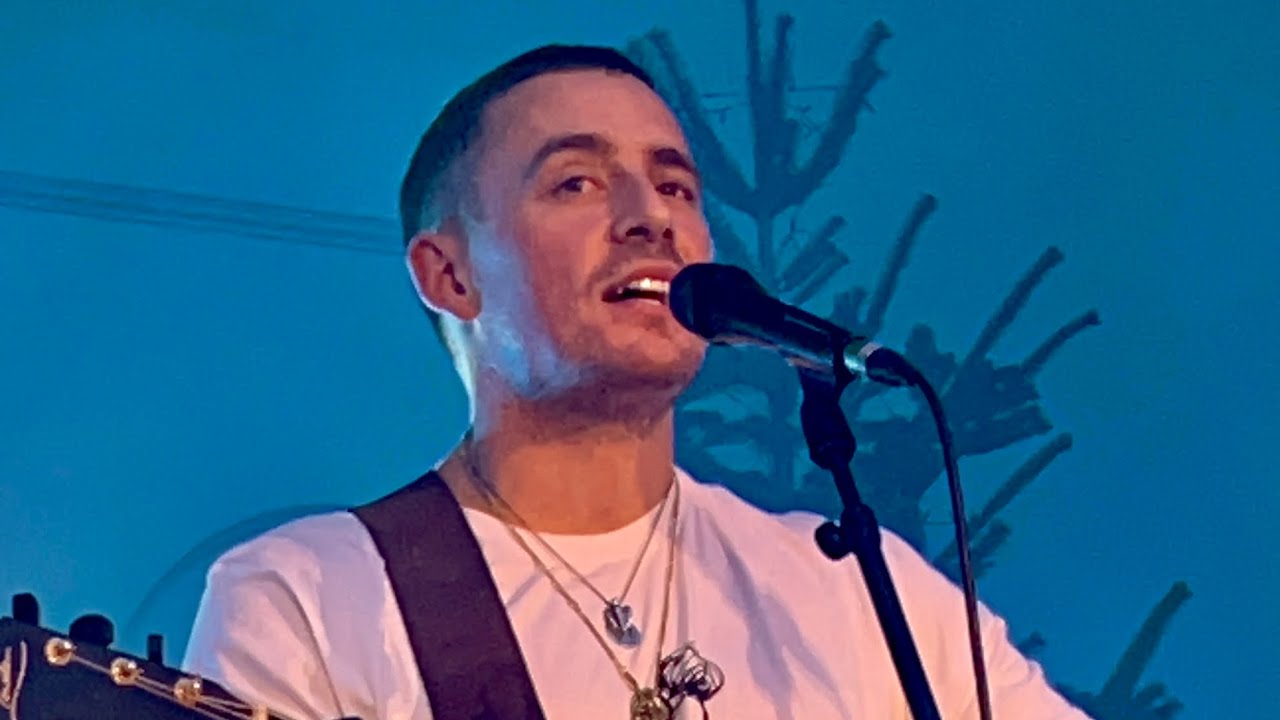 Two hearts - Dermot Kennedy