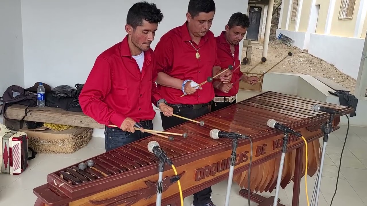 SERGIO EL BAILADOR. Marimba Orquideas de Verapaz