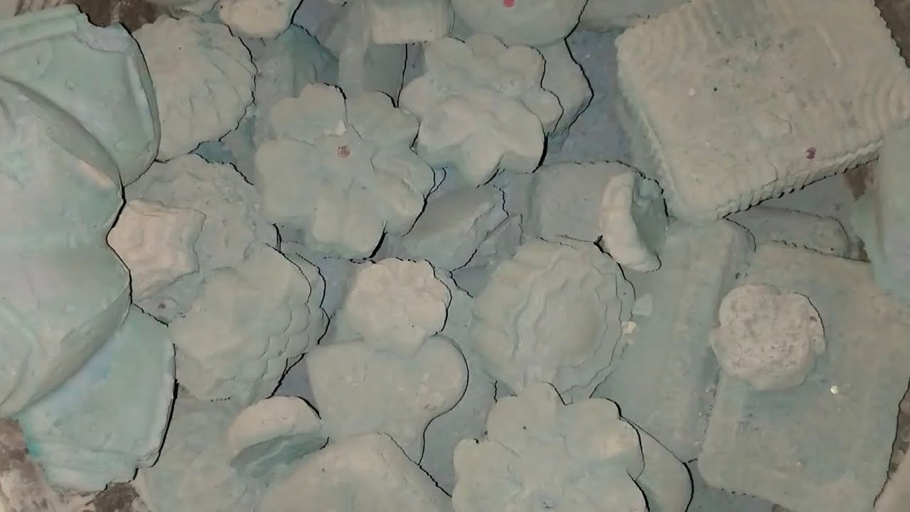 Buttery melting soft and silky dusty blue chalk 🩵🤤