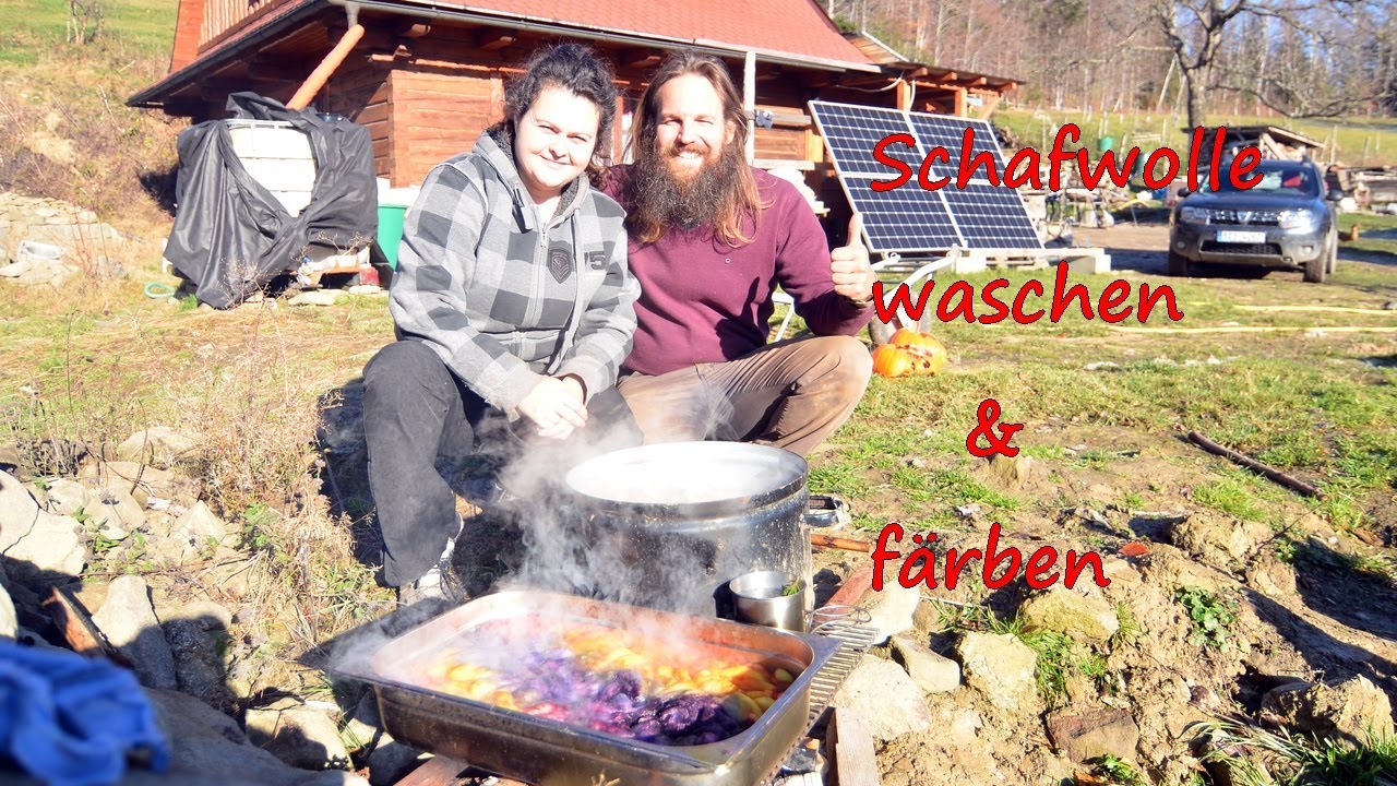 Schafwolle waschen und färben