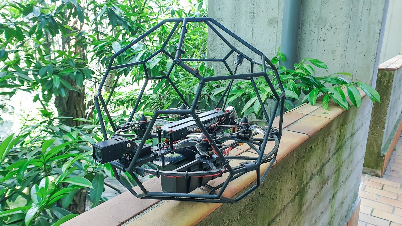 16min of flight time of the Xpert Kage Power cage drone in high winds