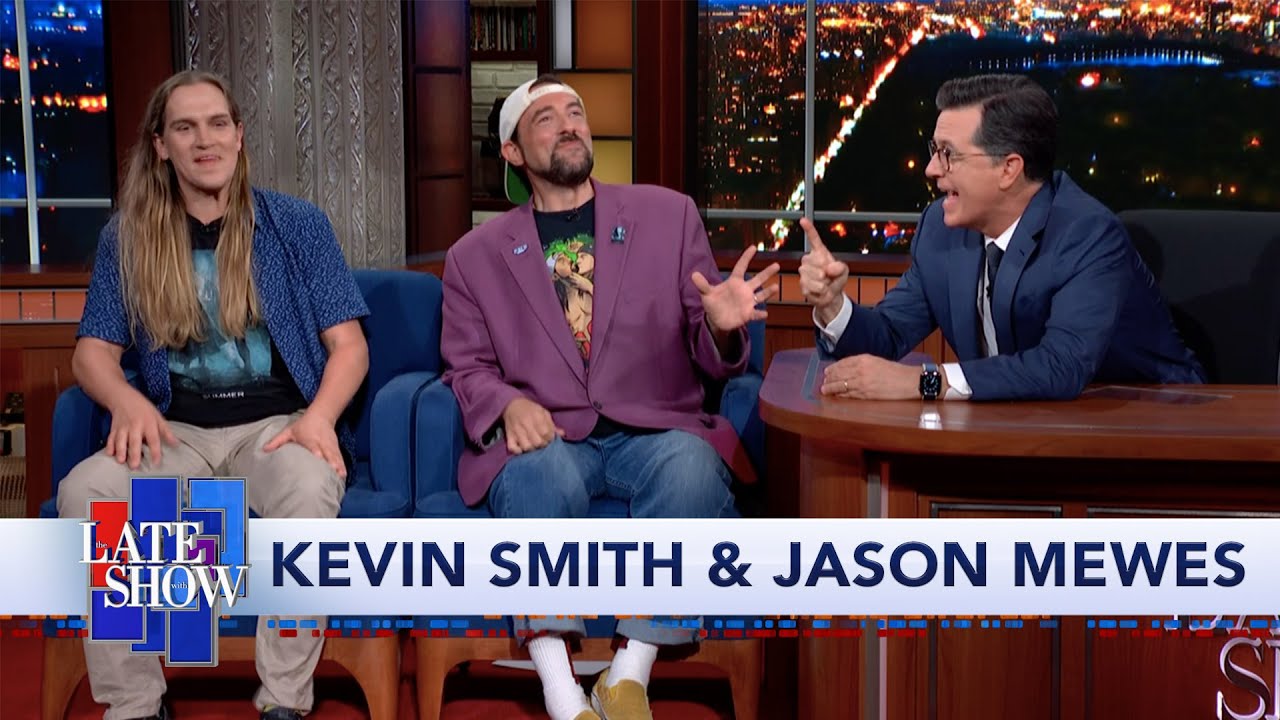 Kevin Smith and Jason Mewes Explain Why 'Clerks' Was In Black and White